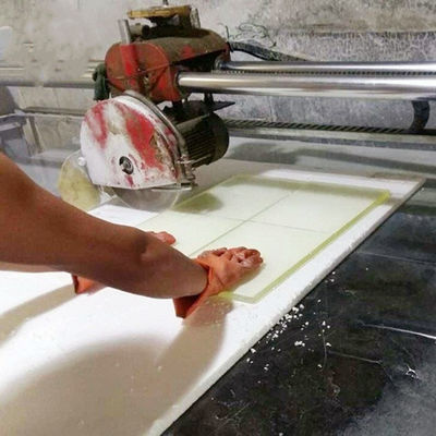 Customized Lead Glass X Ray Protection Lead Equivalent 2.56mmpb Zf3 Level