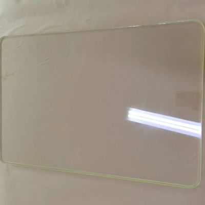شیشه ی سرب رنگی 12 میلی متری با 2.5 میلی متری Pb برای محافظت موثر در برابر اشعه ی ایکس و اشعه ی گاما