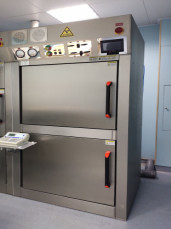 F18 Hot Cell Customized Design And Lead Equivalent With Galvanized Steel Panel Material In Hot Cell Industry